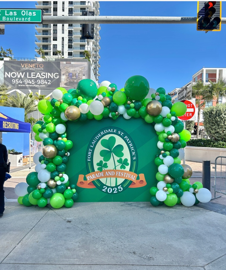 Custom 8x8 Step-and-Repeat Backdrop with Balloon Border
