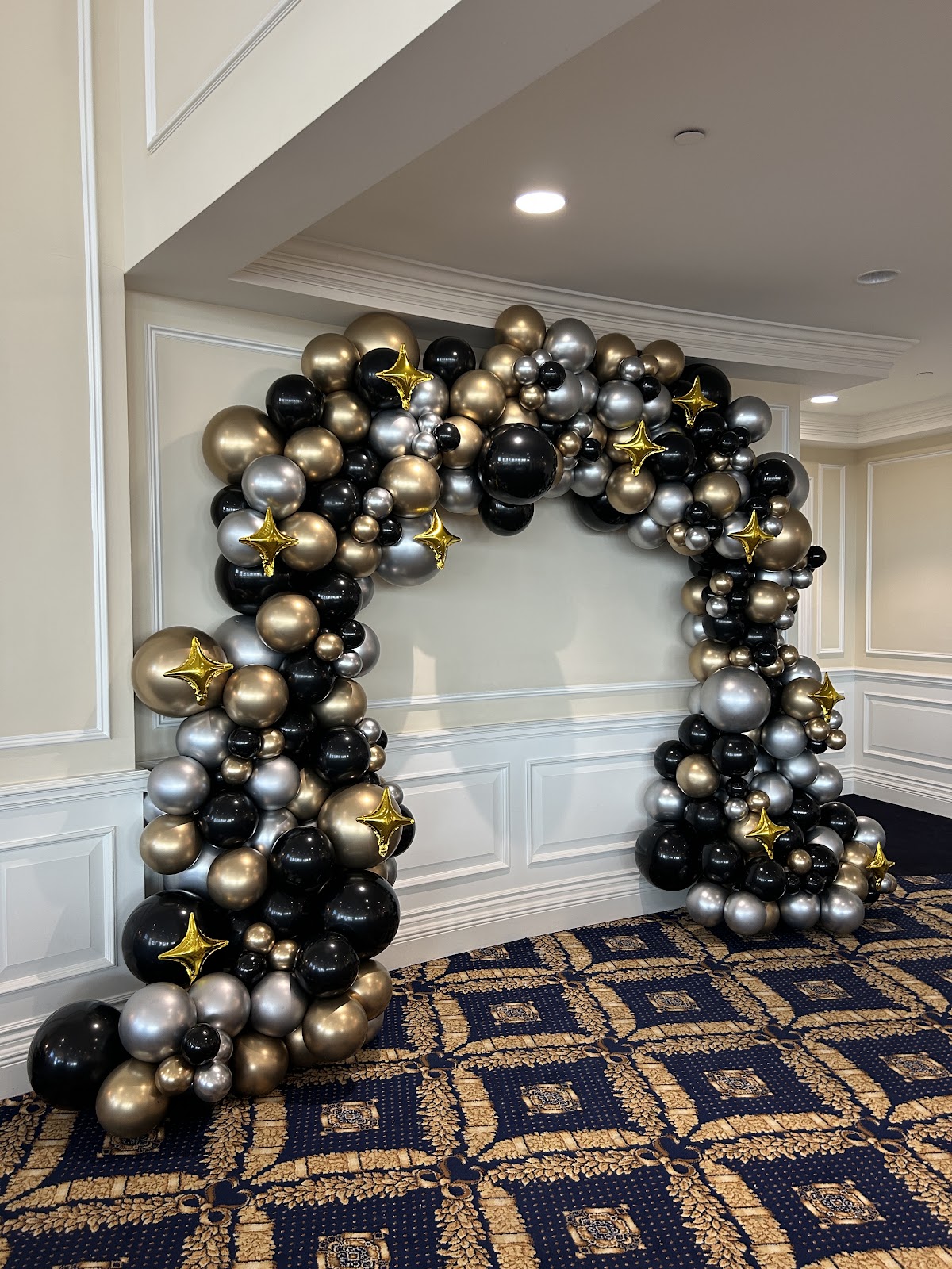 Grand Ballroom Holiday Arch