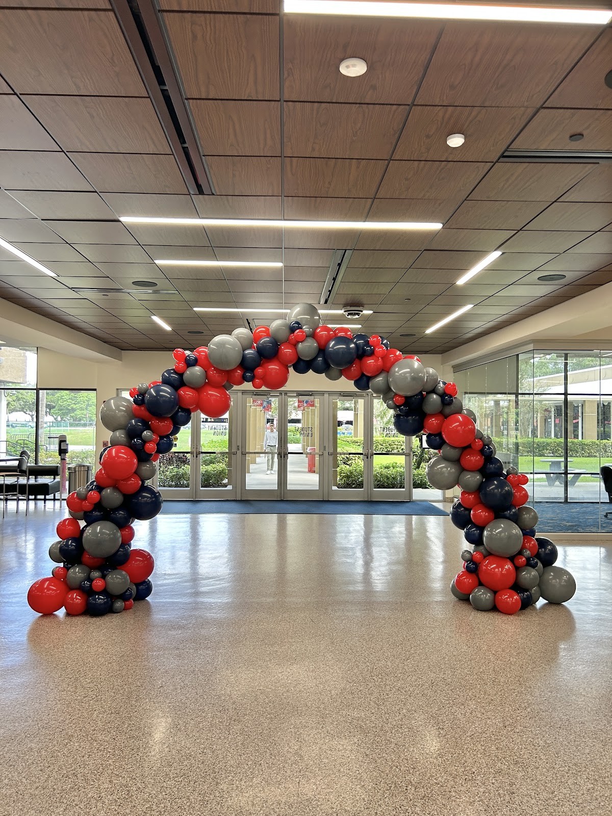Monumental Lobby & Entrance Arches
